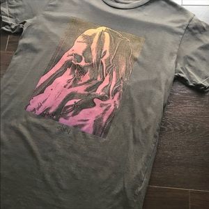Obey Shirts - Obey charcoal grey ultra soft tee - Small Obey Shirts - Obey charcoal grey ultra soft tee - Small